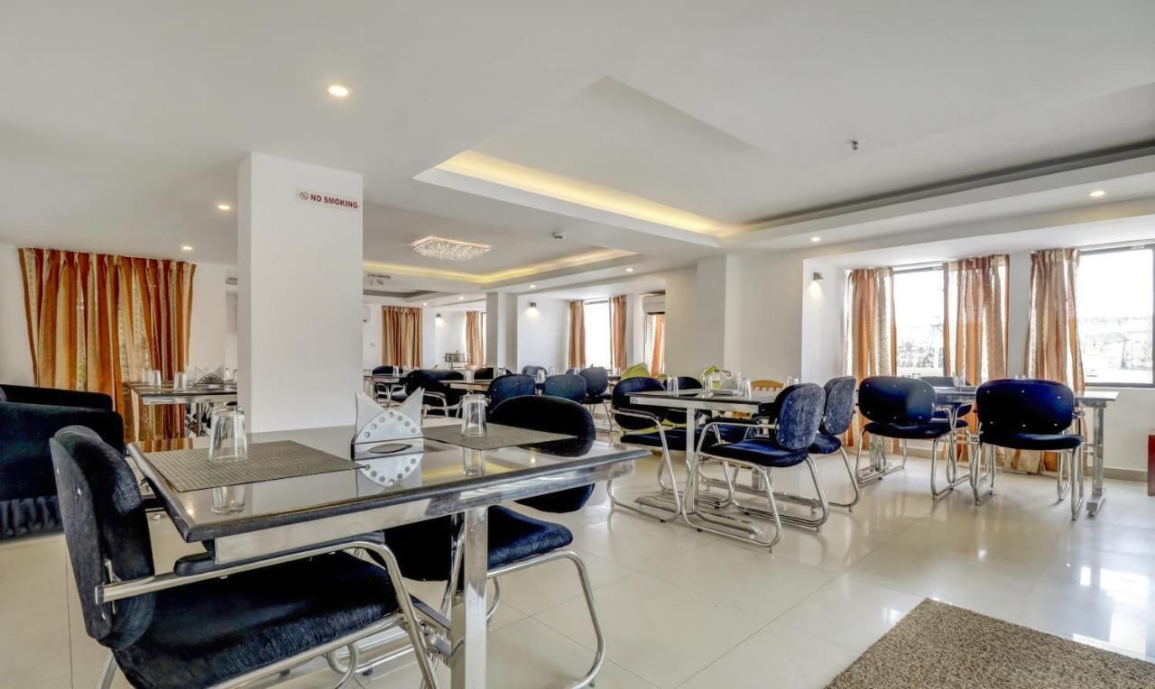 Hotel Luciya Kochi エクステリア 写真
