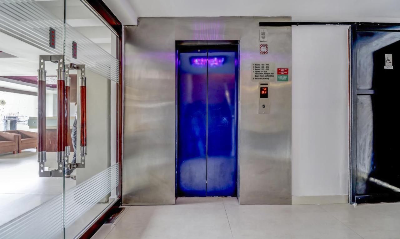 Hotel Luciya Kochi エクステリア 写真