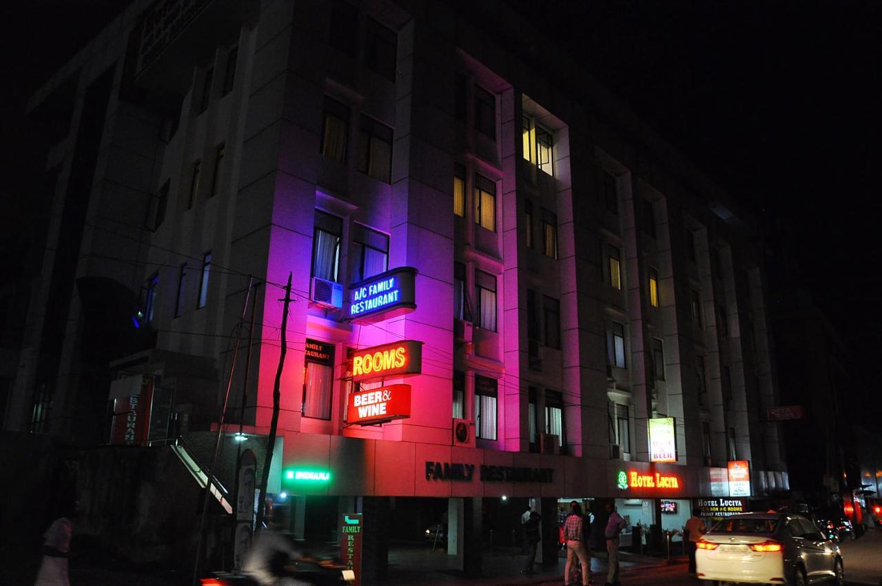 Hotel Luciya Kochi エクステリア 写真