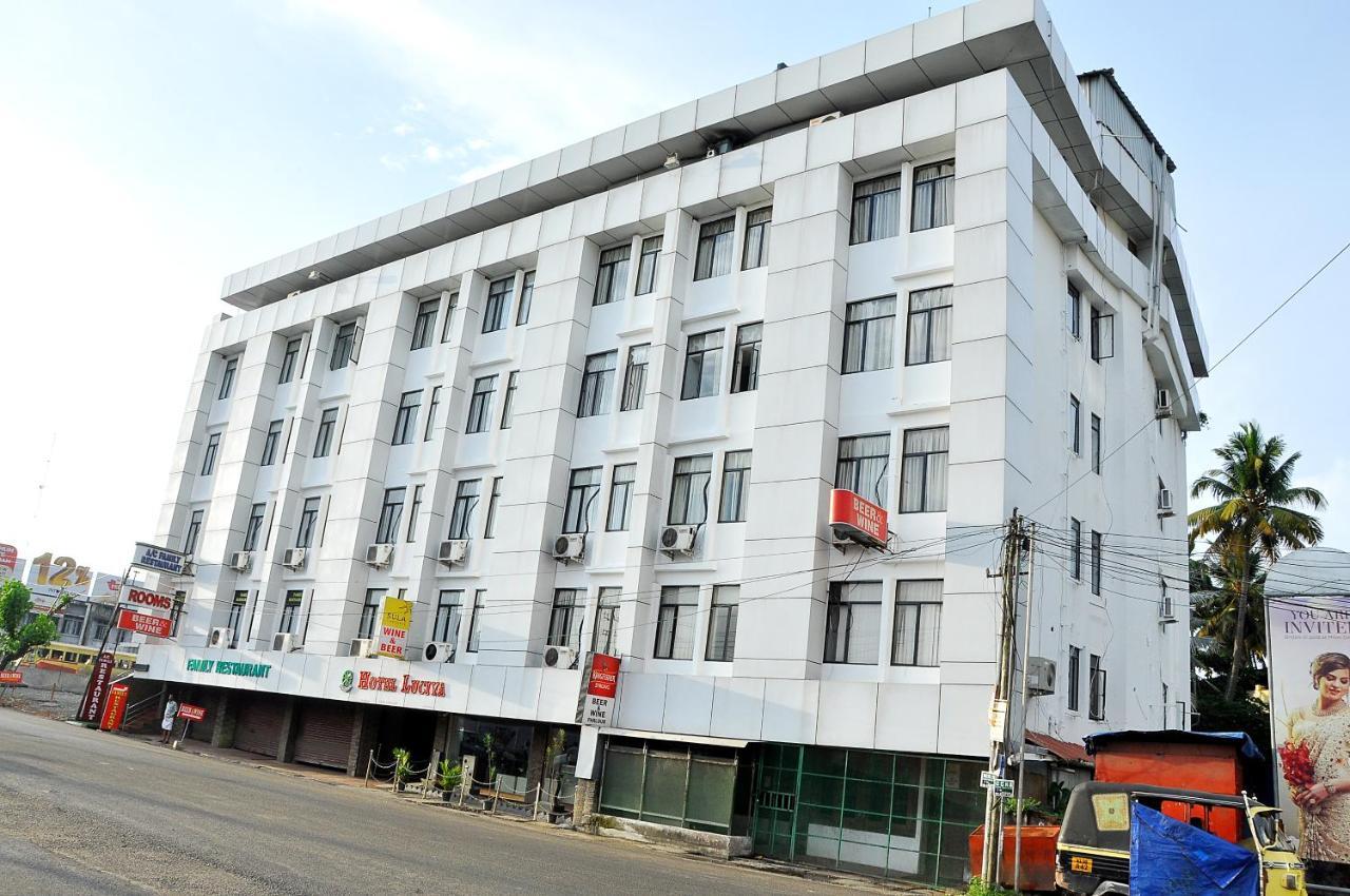 Hotel Luciya Kochi エクステリア 写真